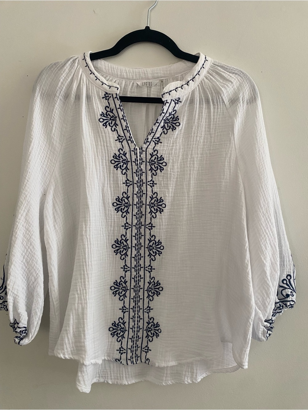 Kaktus White Gauze Tunic with Navy Embroidery
